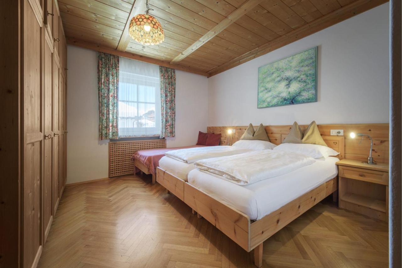 Apartments Heritage House Margherita Santa Cristina Val Gardena エクステリア 写真