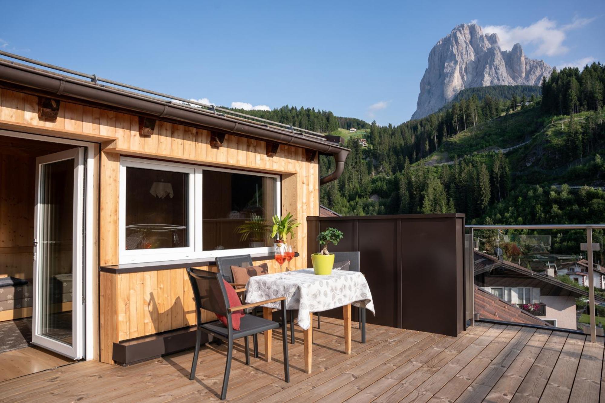Apartments Heritage House Margherita Santa Cristina Val Gardena エクステリア 写真