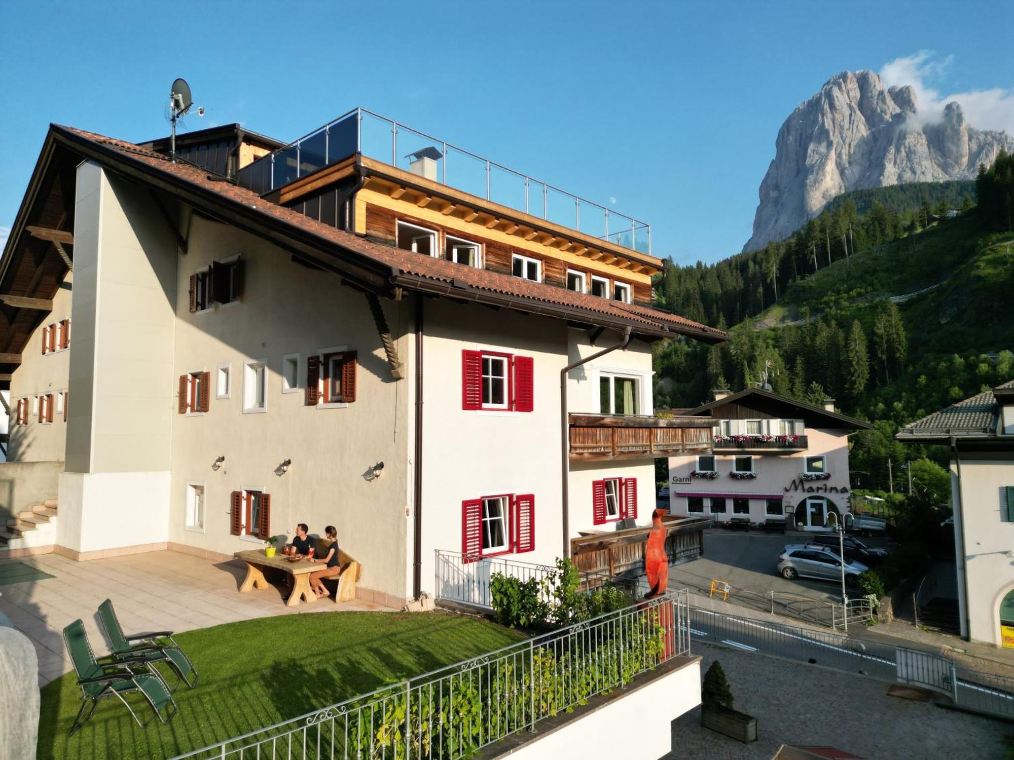Apartments Heritage House Margherita Santa Cristina Val Gardena エクステリア 写真